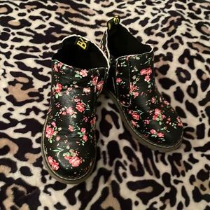 Tried on but never worn flower boots